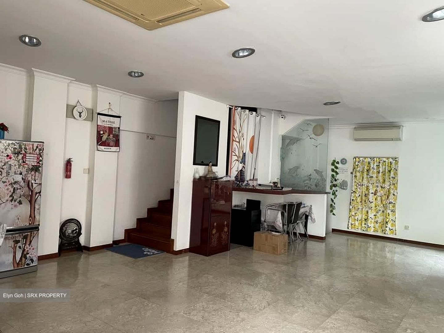 Lowland Road (D19), Terrace #599334861